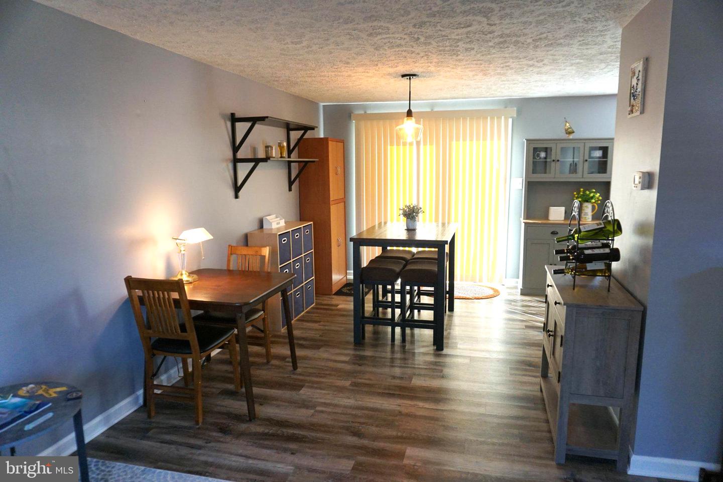 100 Shell Cove Ct Property Photo 7