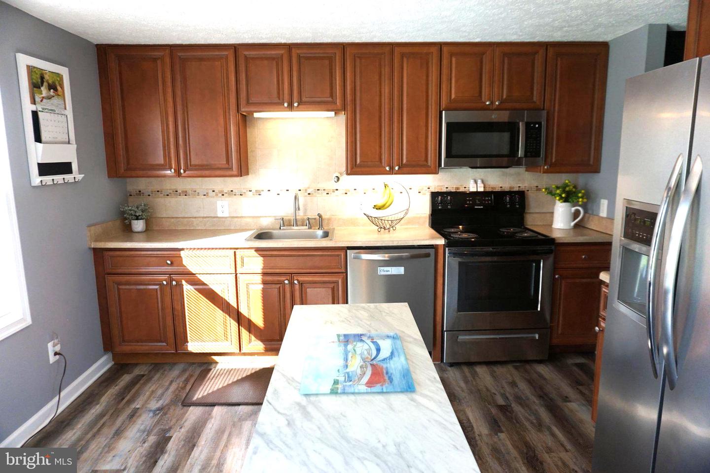 100 Shell Cove Ct Property Photo 13
