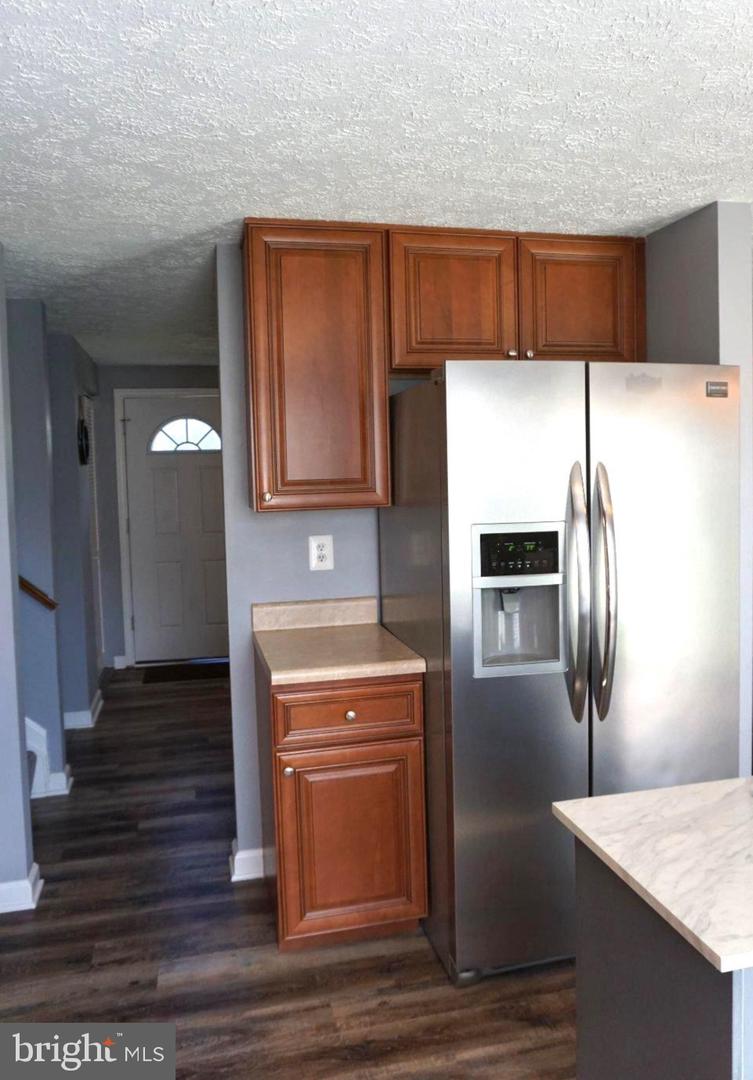 100 Shell Cove Ct Property Photo 14