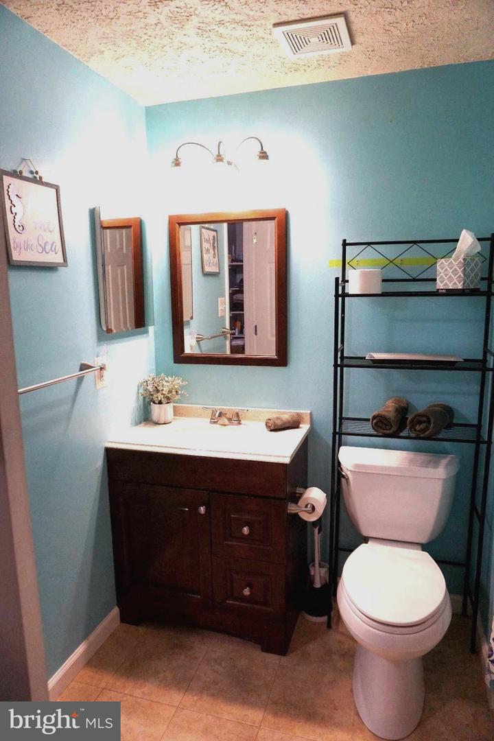 100 Shell Cove Ct Property Photo 21