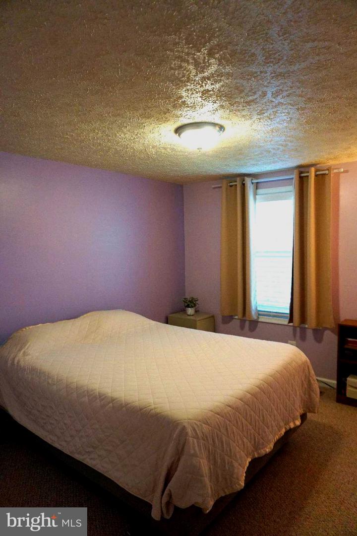 100 Shell Cove Ct Property Photo 23