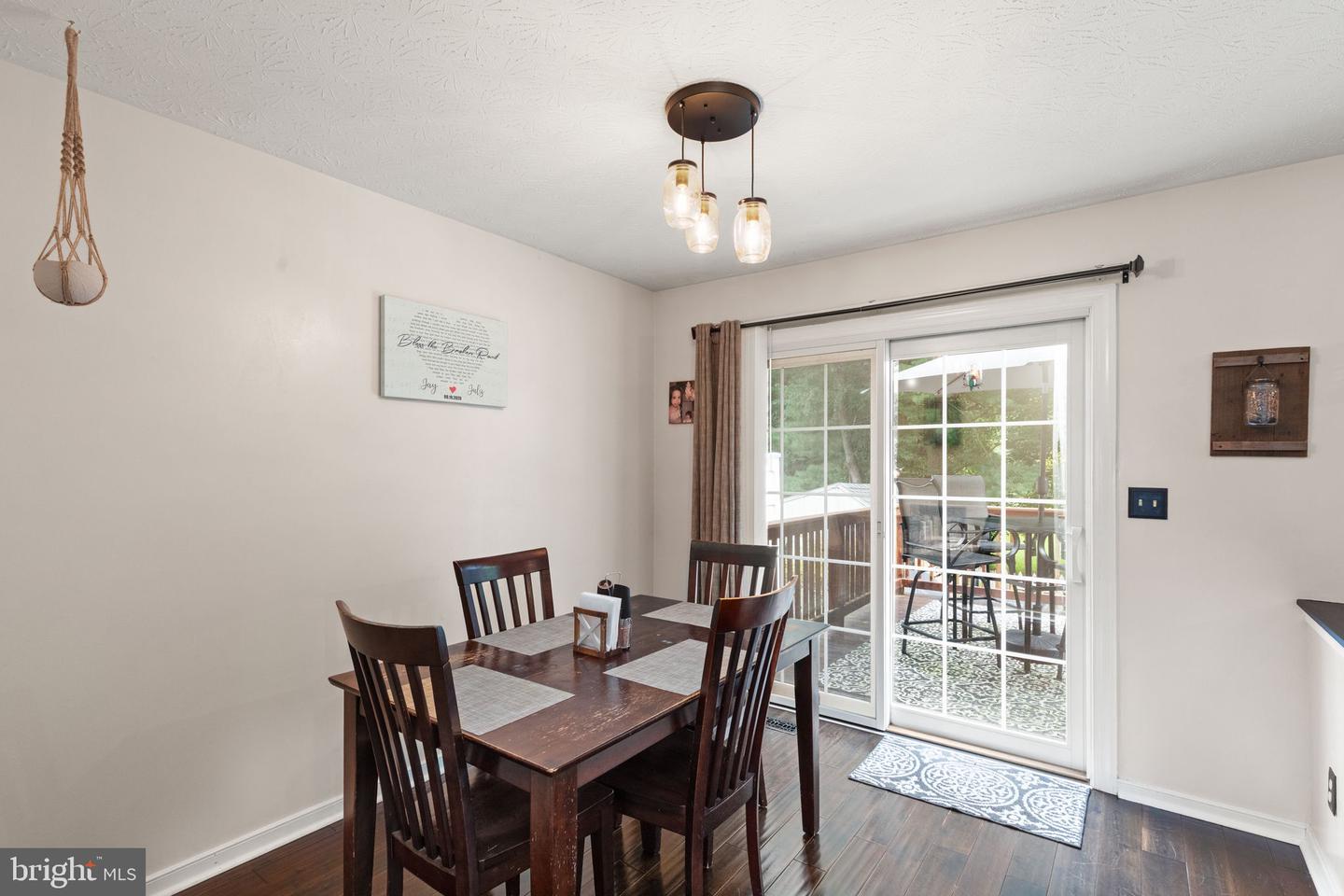 615 Lochern Ter Property Photo 7