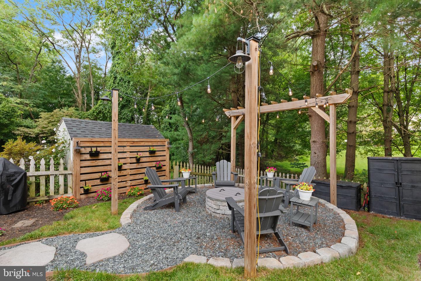 615 Lochern Ter Property Photo 14
