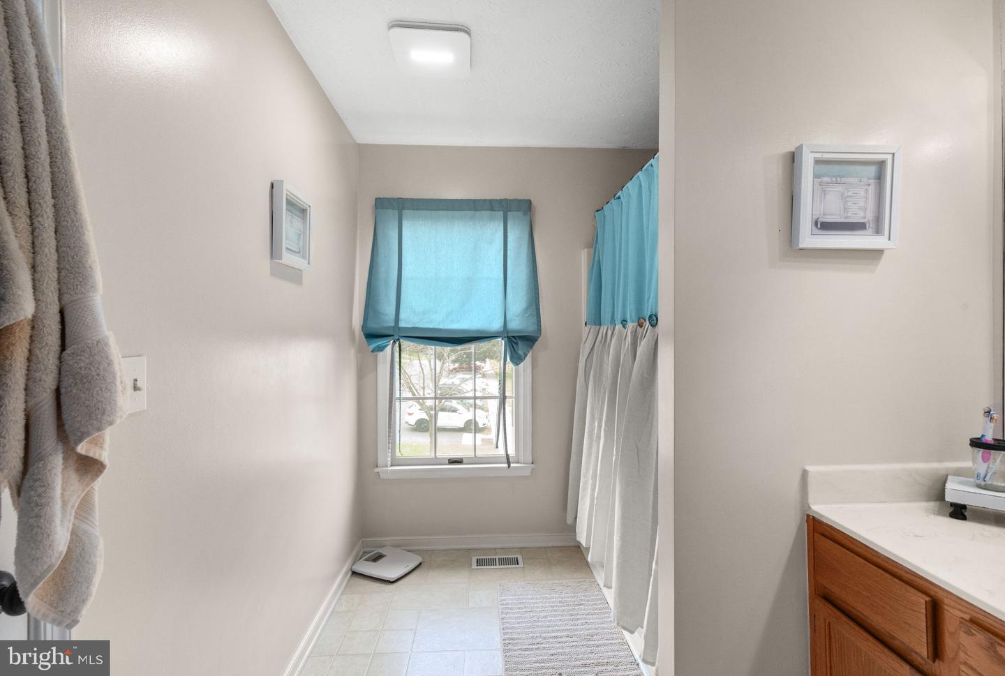 615 Lochern Ter Property Photo 19