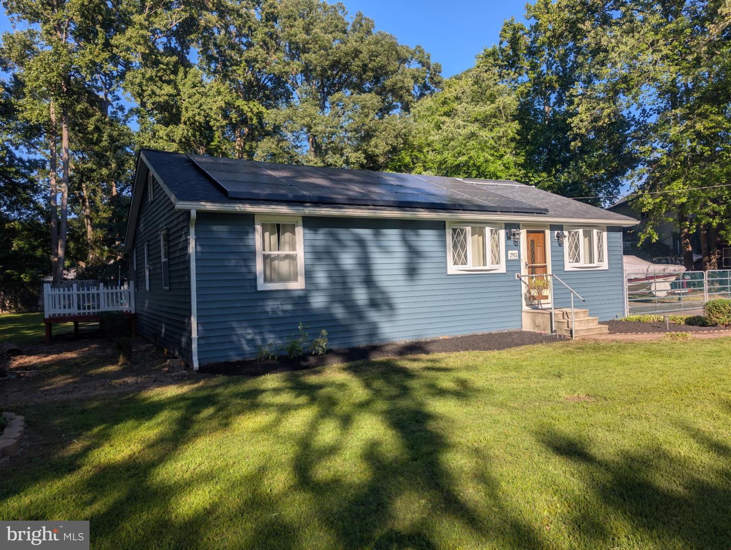 2911 Willoughby Beach Rd Property Photo 1