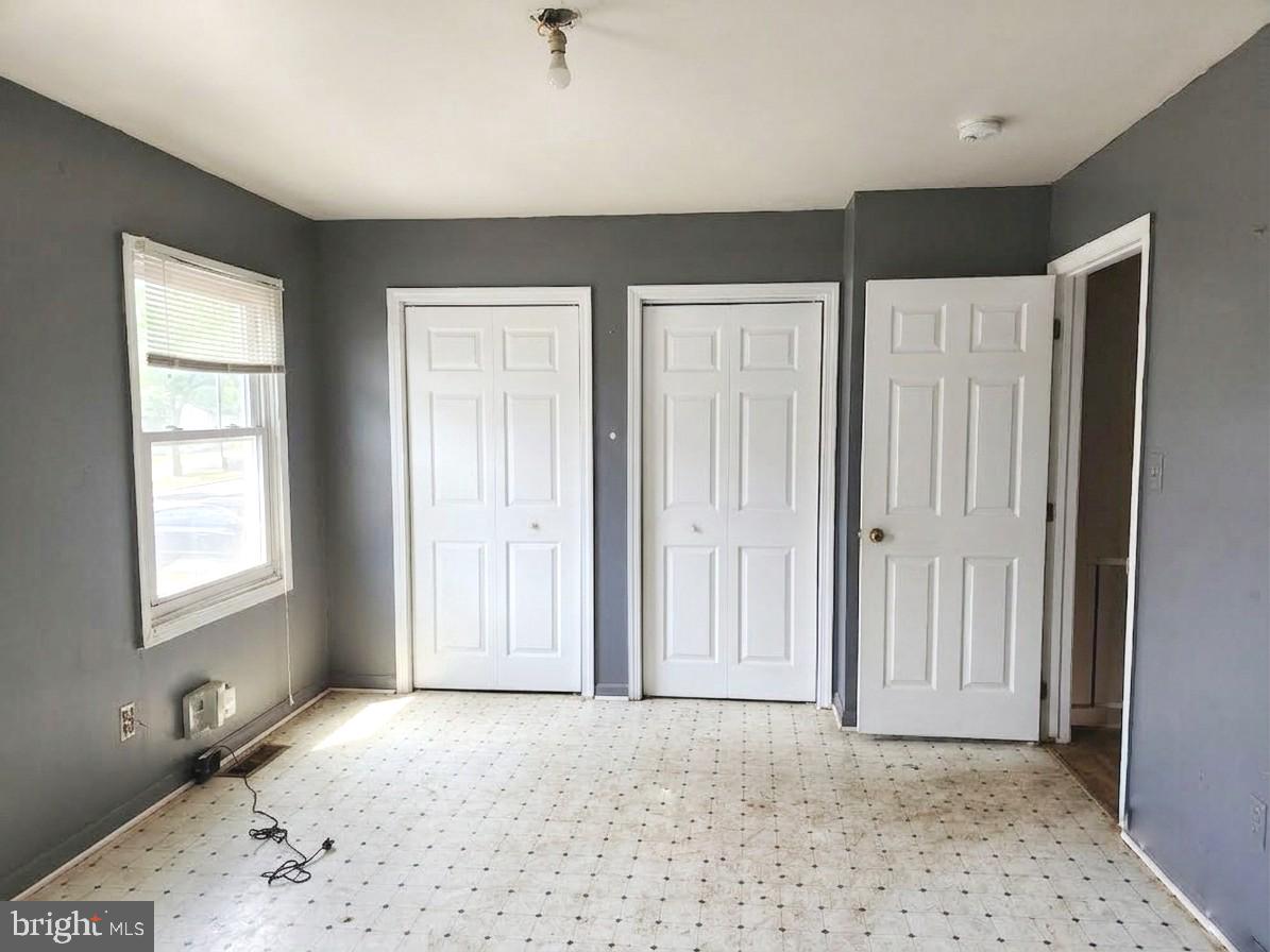 1005 Waterside Ct Property Photo 16