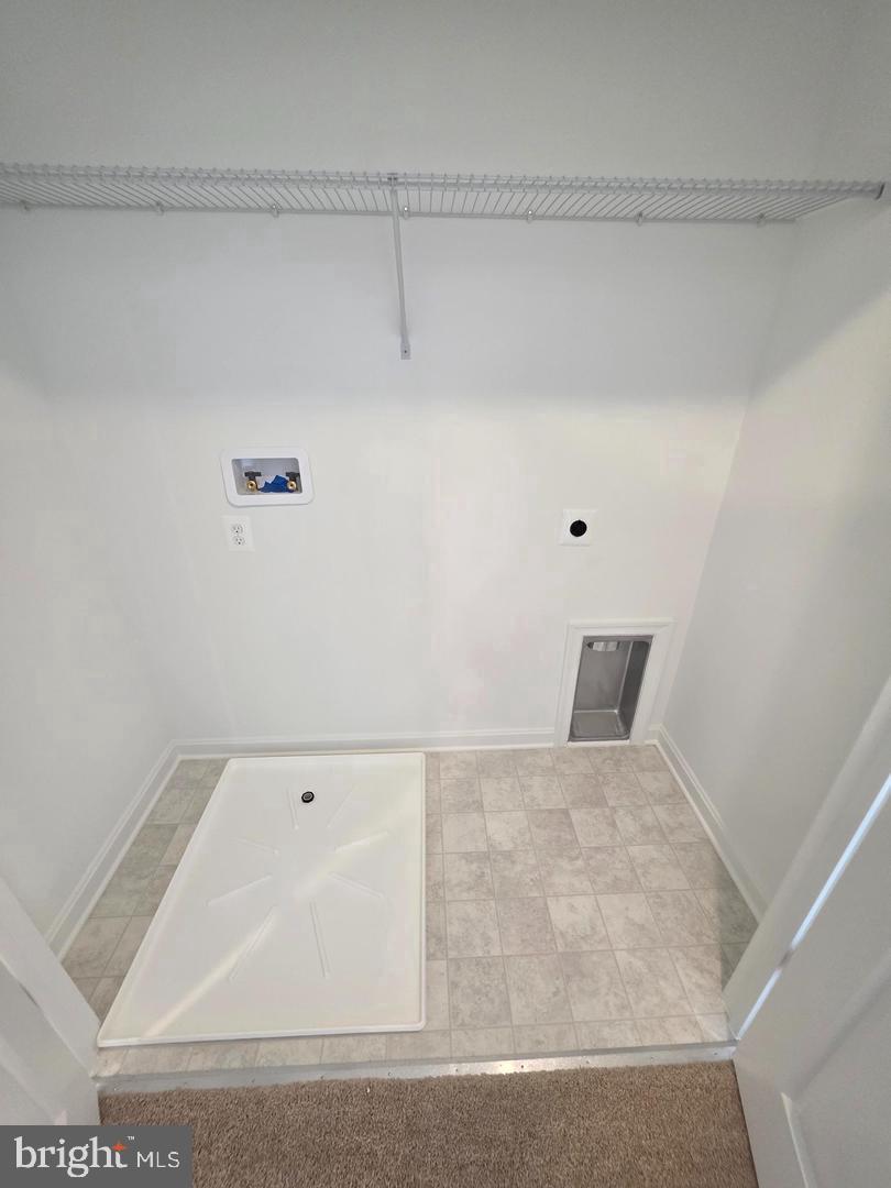 350 Aqua Sq ##183 Property Photo 23