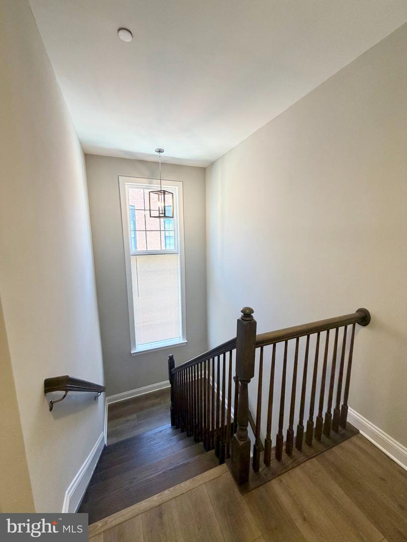 43 E Gordon St #j Property Photo 8