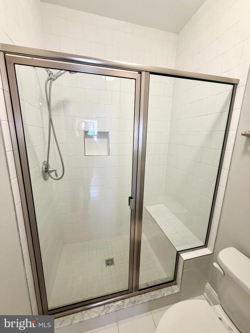 43 E Gordon St #j Property Photo 12