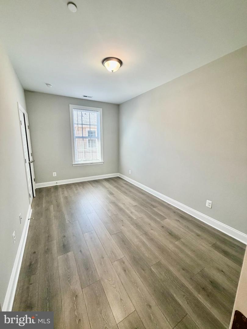 43 E Gordon St #j Property Photo 16
