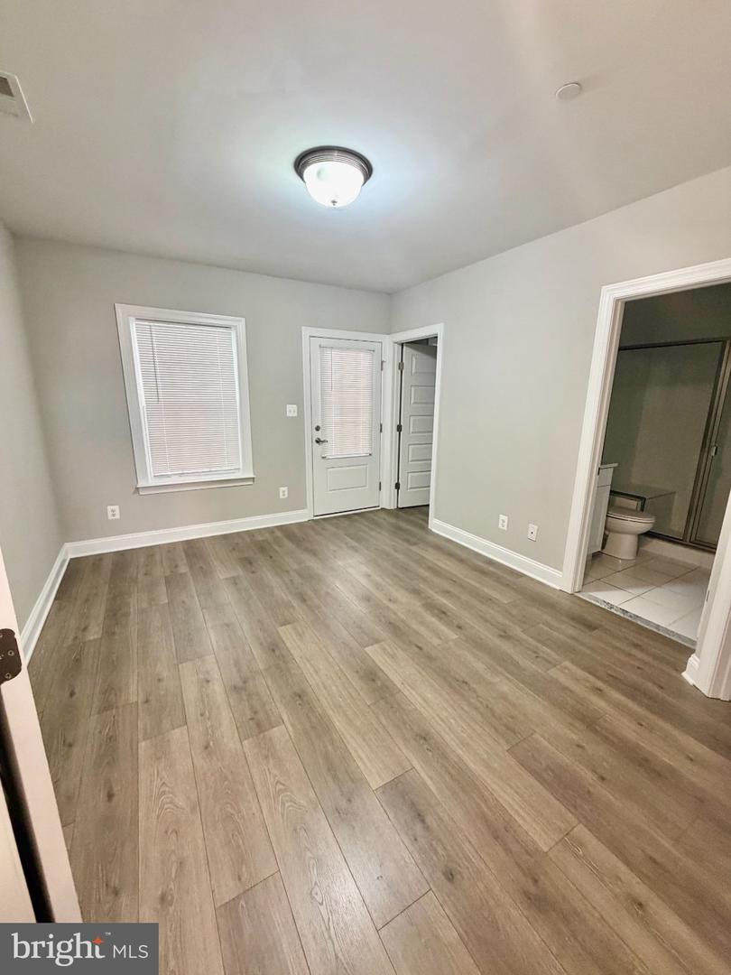 43 E Gordon St #j Property Photo 17
