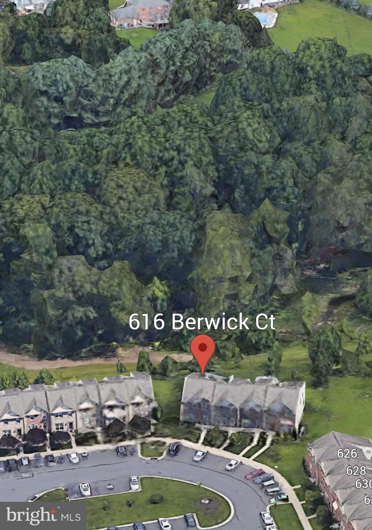 616 Berwick Ct Property Photo 56
