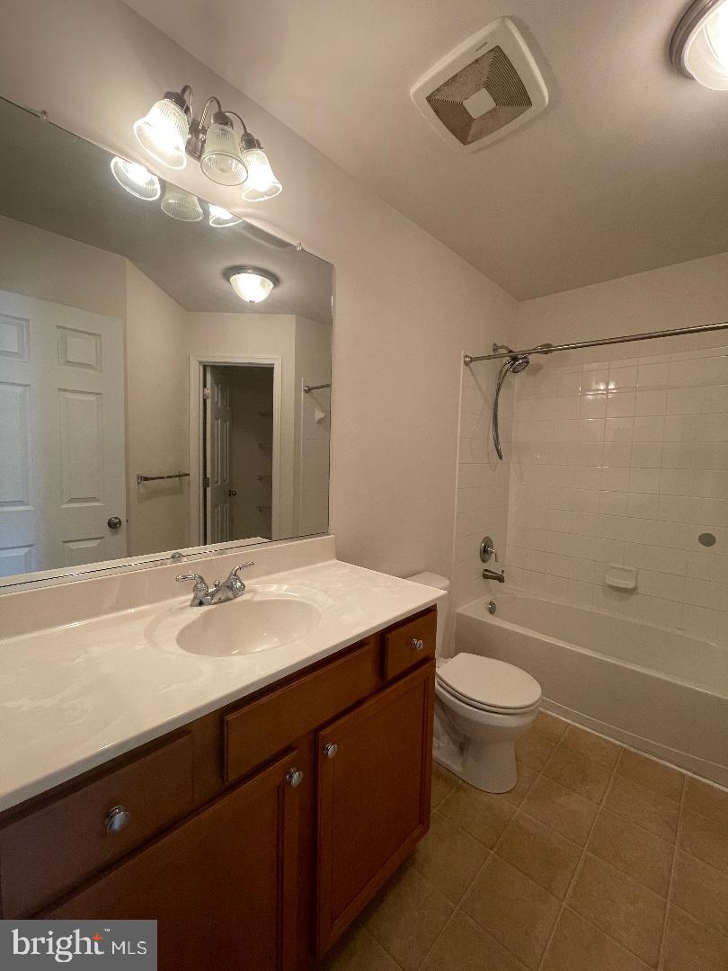 516 Plume Ct Property Photo 23