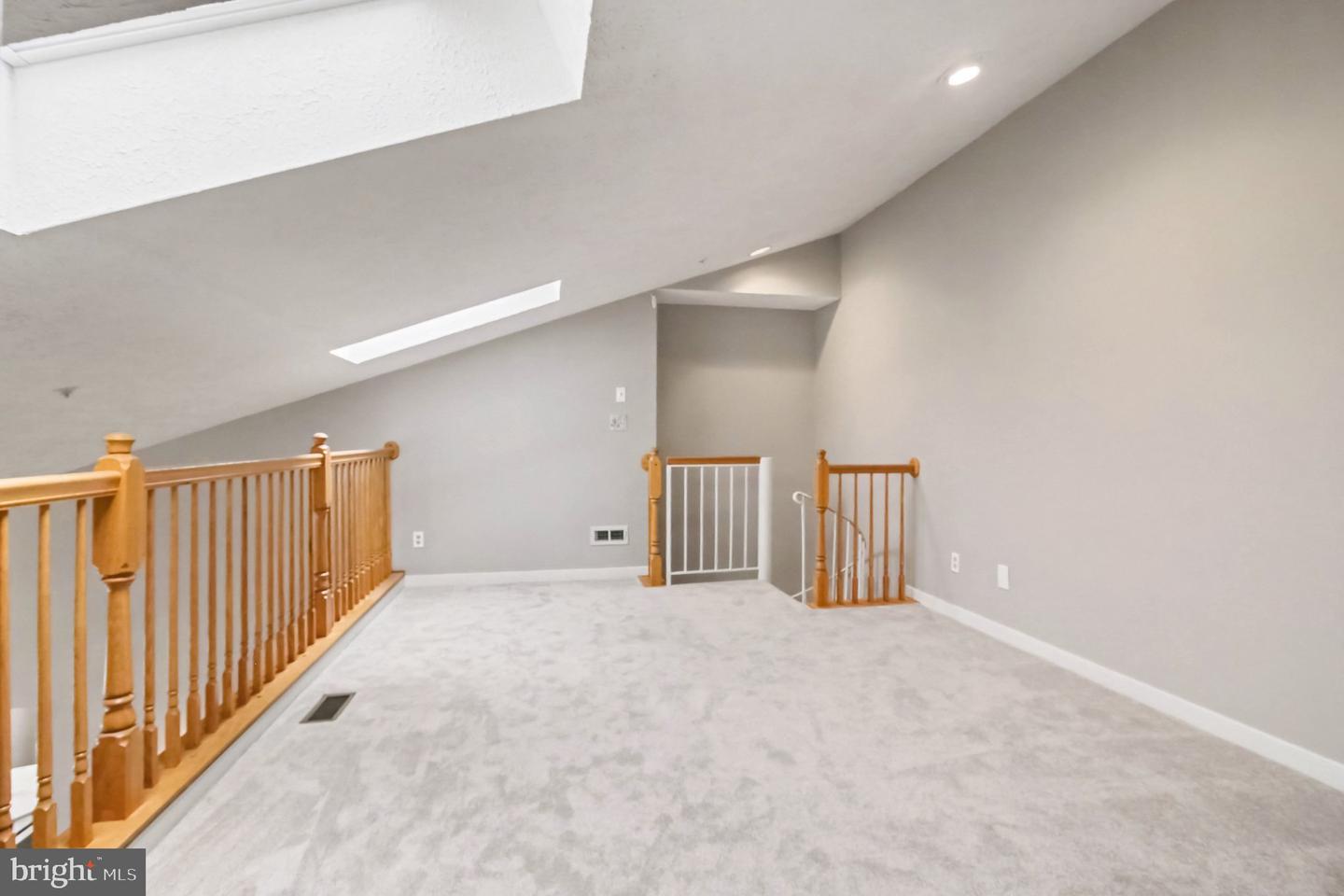 200 Burkwood Ct #200-3a Property Photo 21