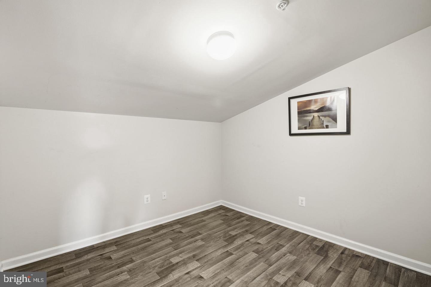 305 Tufton Cir Property Photo 15