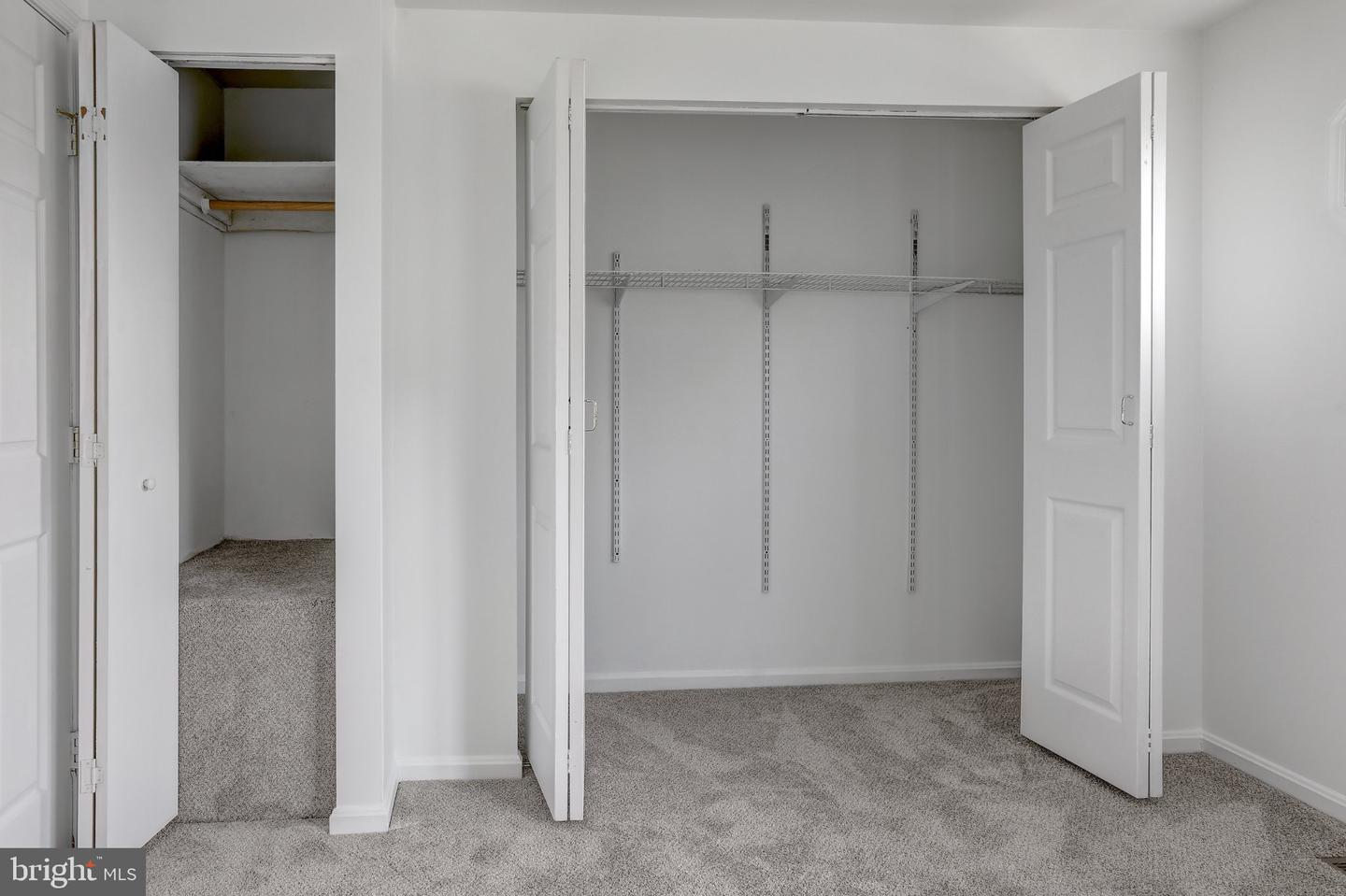 1215 Independence Sq Property Photo 21