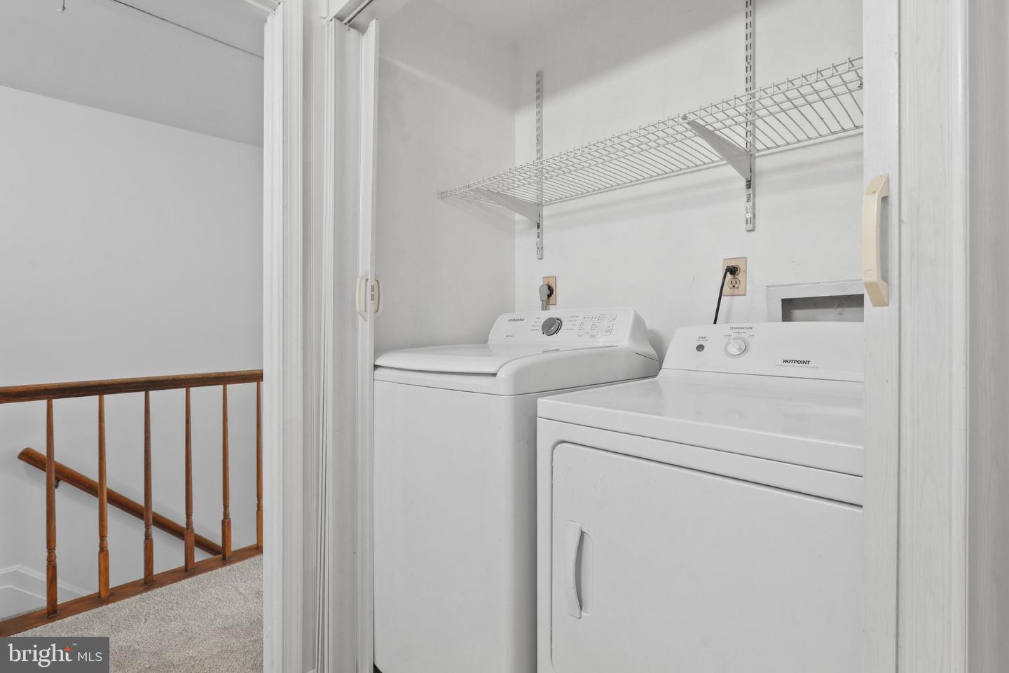 1215 Independence Sq Property Photo 27