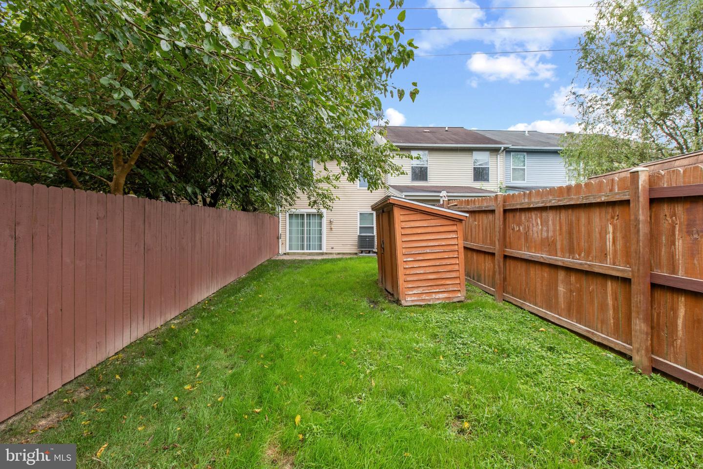 1215 Independence Sq Property Photo 31