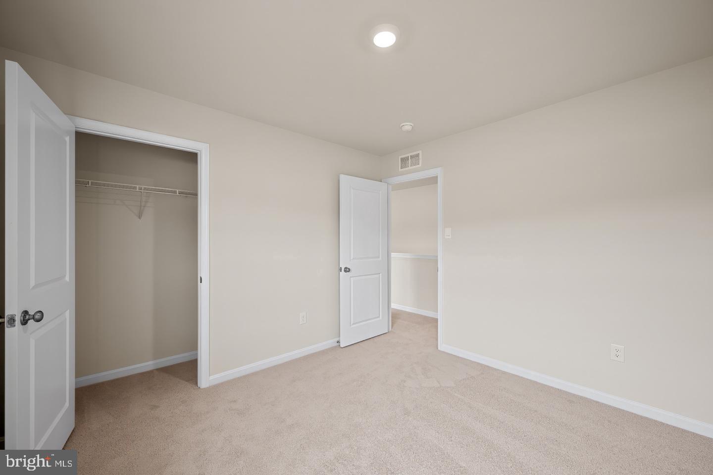 813 Spikeresh Way Property Photo 24