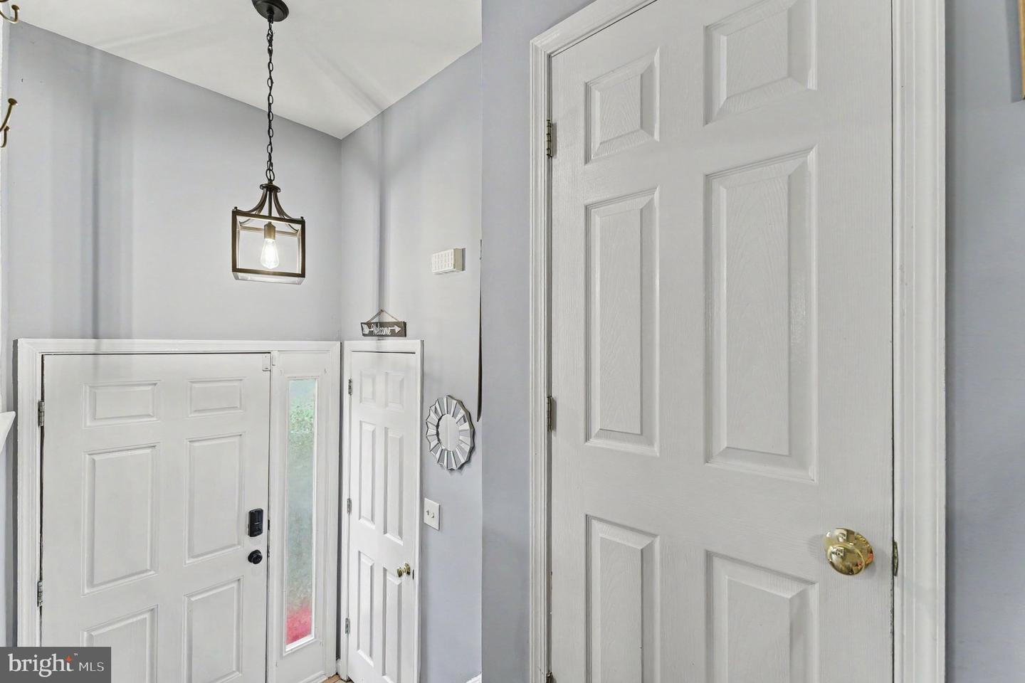 107 Gracecroft Ct Property Photo 4