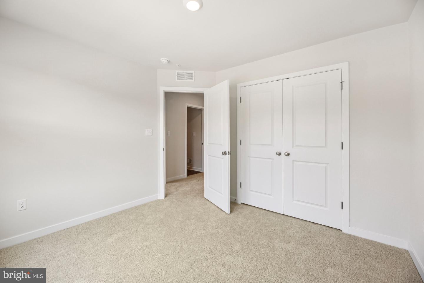 721 Beadilly Way Property Photo 21