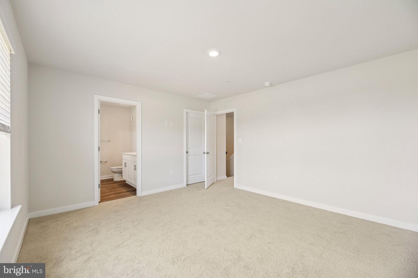 721 Beadilly Way Property Photo 26