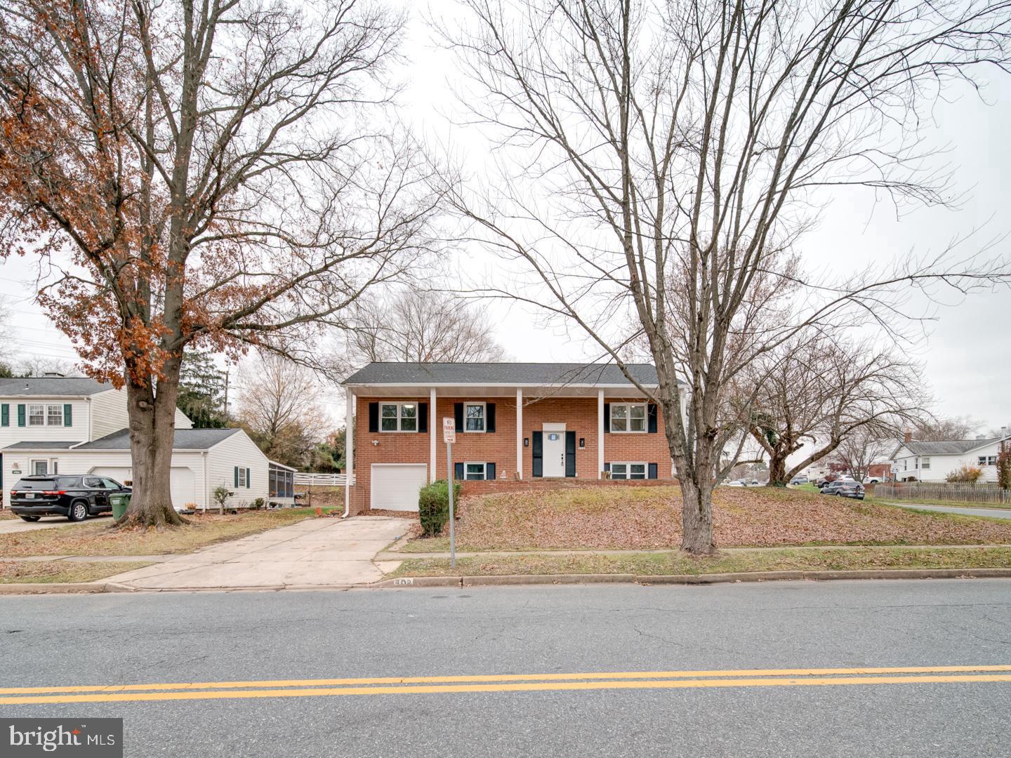 408 Garnett Rd Property Photo 4