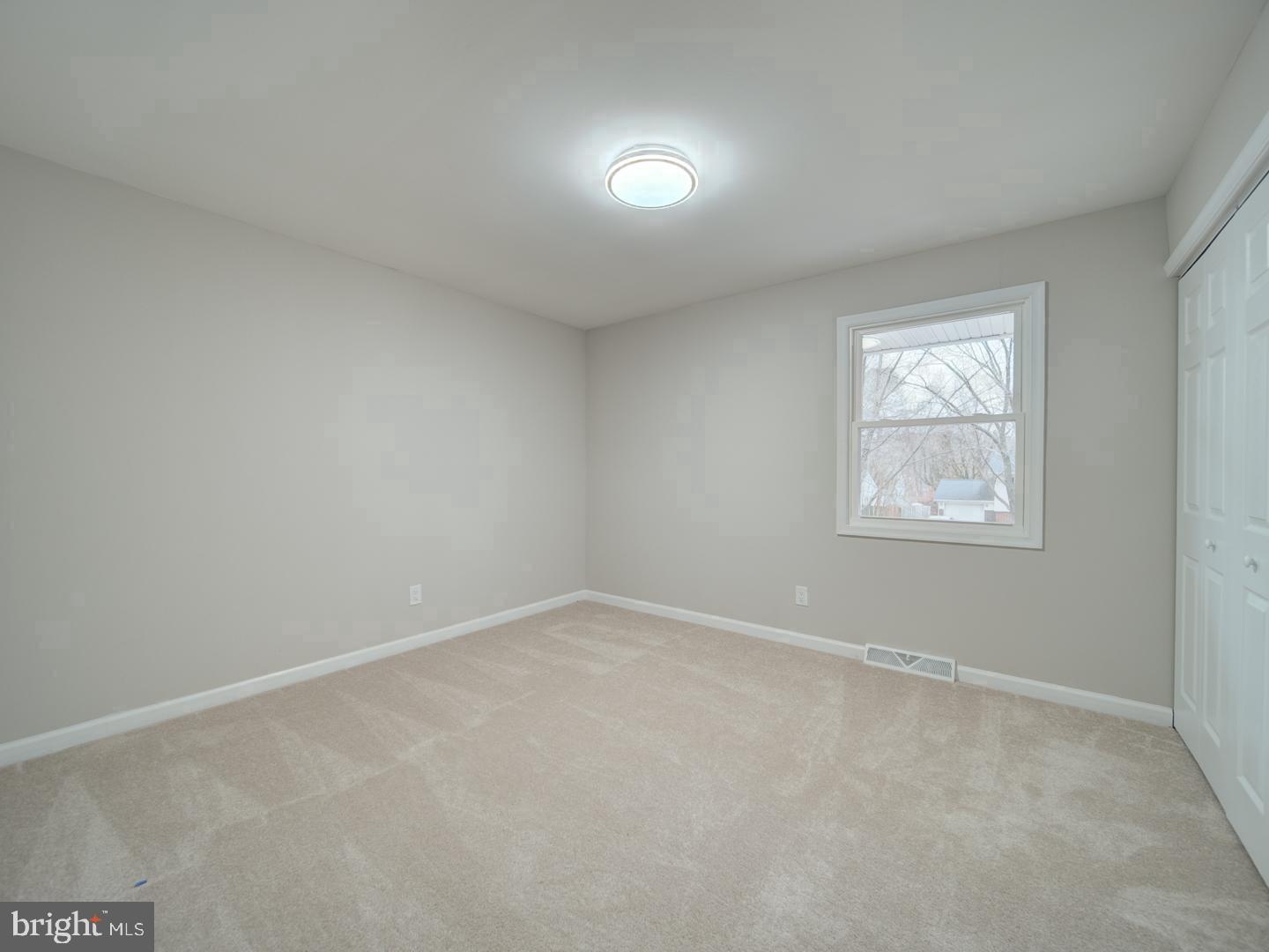 408 Garnett Rd Property Photo 26