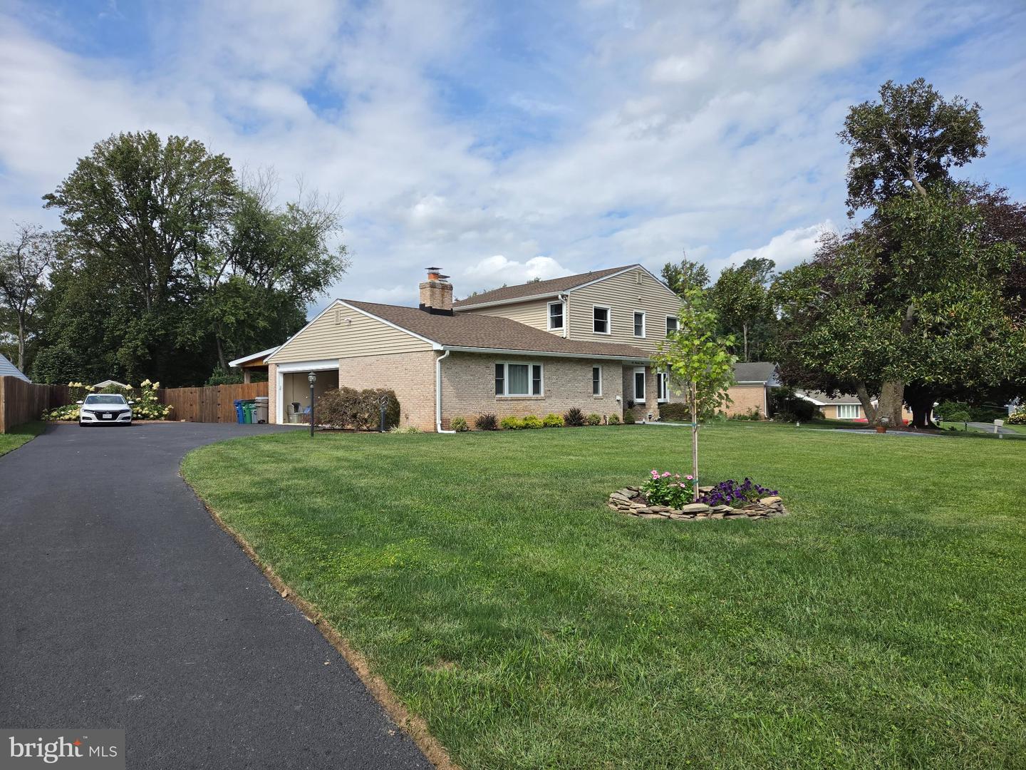 603 Rowe Dr Property Photo 1