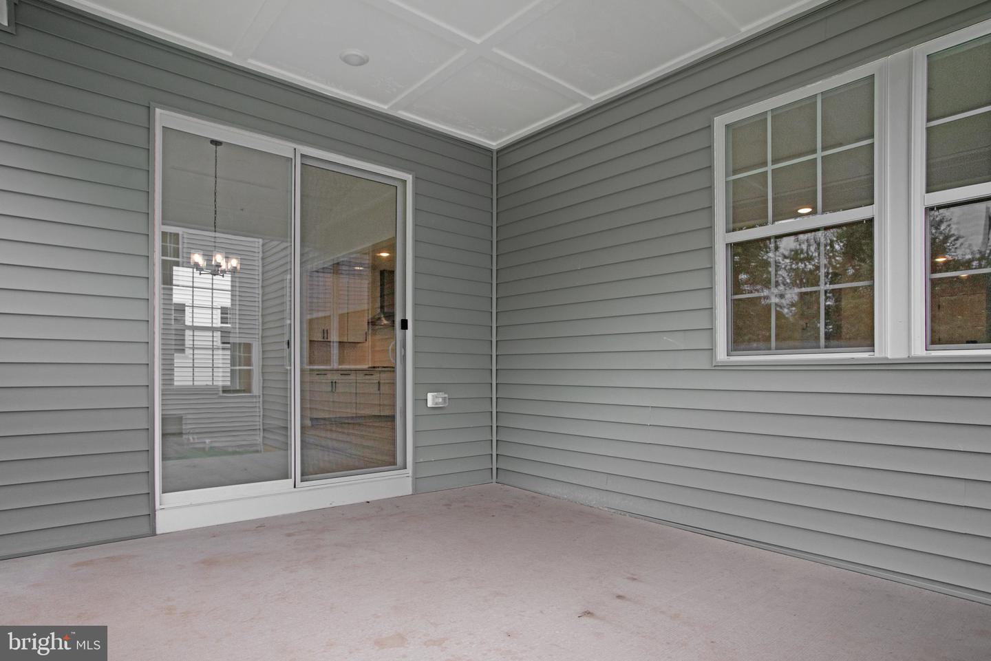1607 Shady Tree Ct Property Photo 29