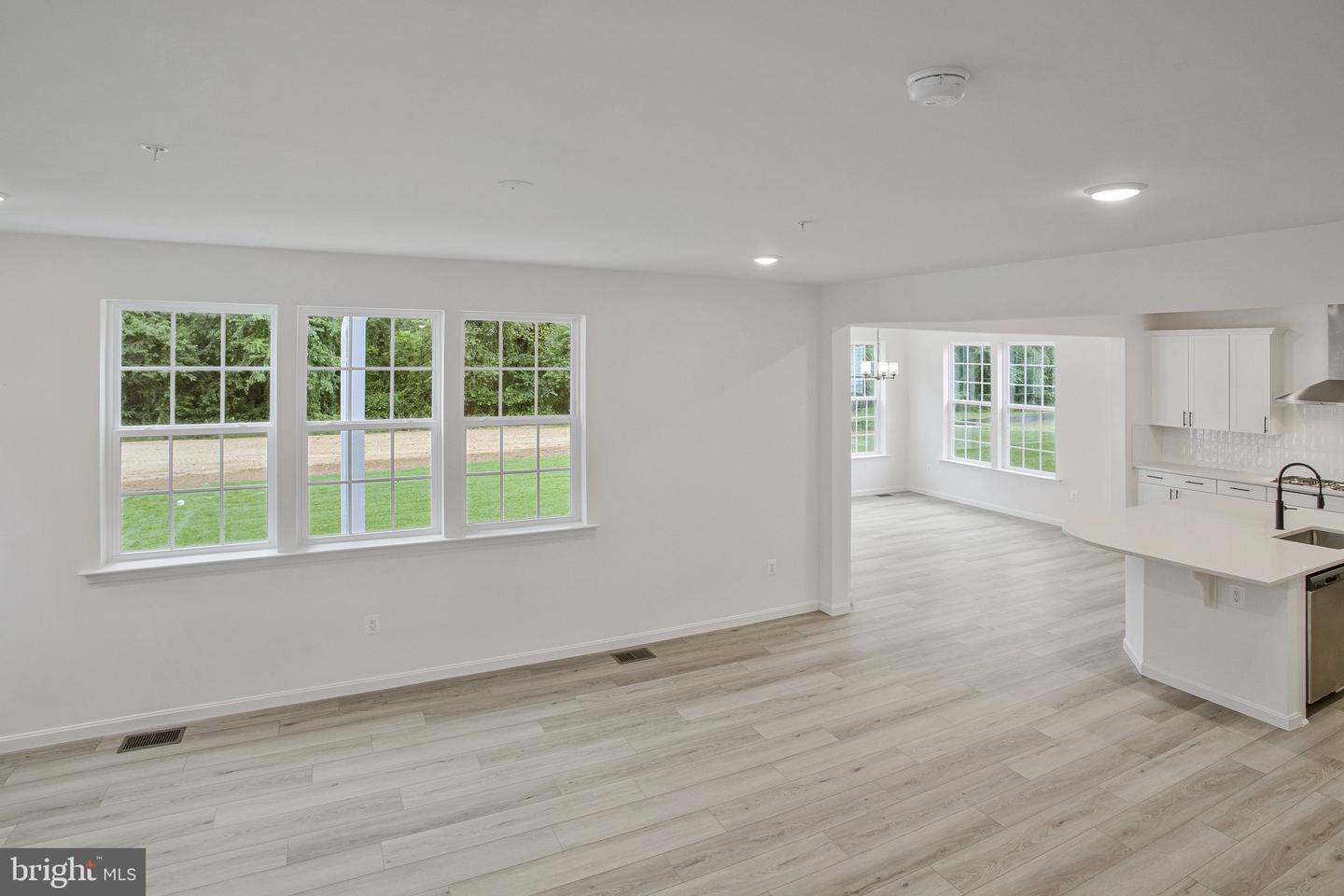 1607 Shady Tree Ct Property Photo 56