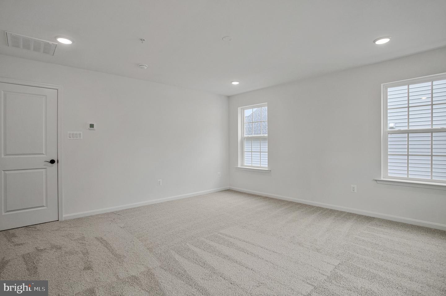 1607 Shady Tree Ct Property Photo 59