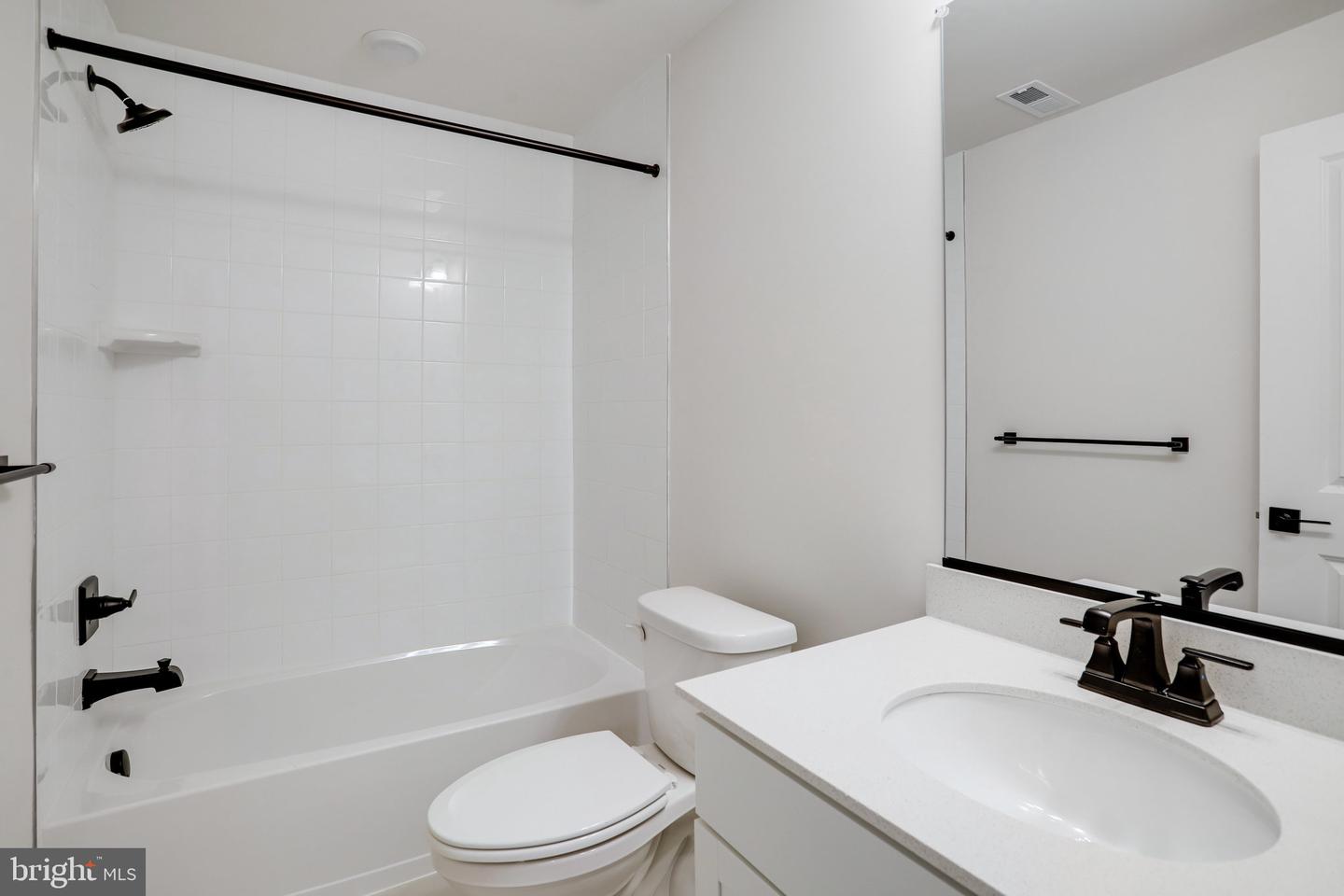 1620 Shady Tree Ct Property Photo 47