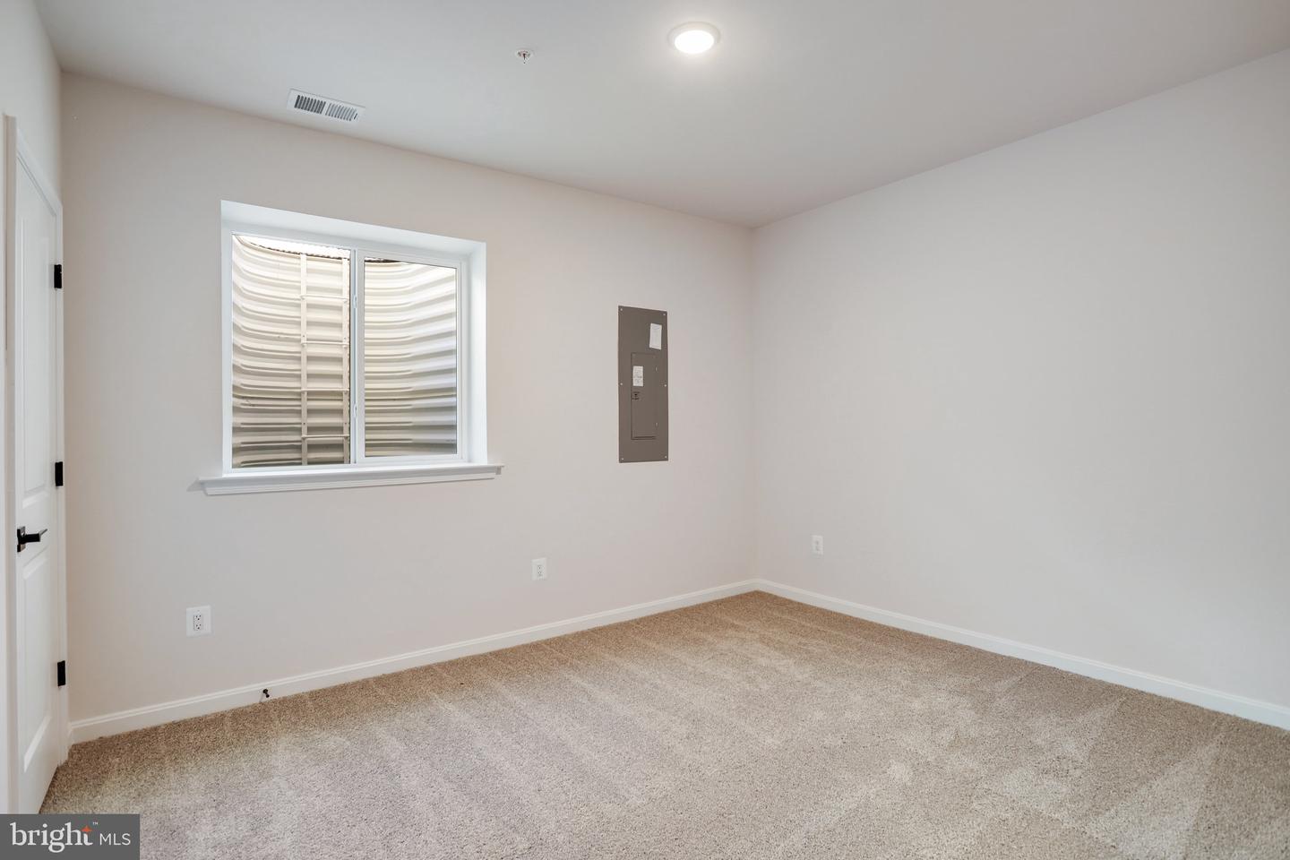 1620 Shady Tree Ct Property Photo 49