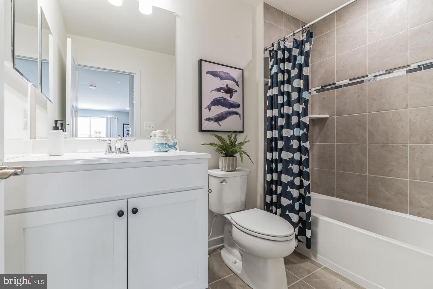 3636 Dexter Ct #142 Property Photo 4