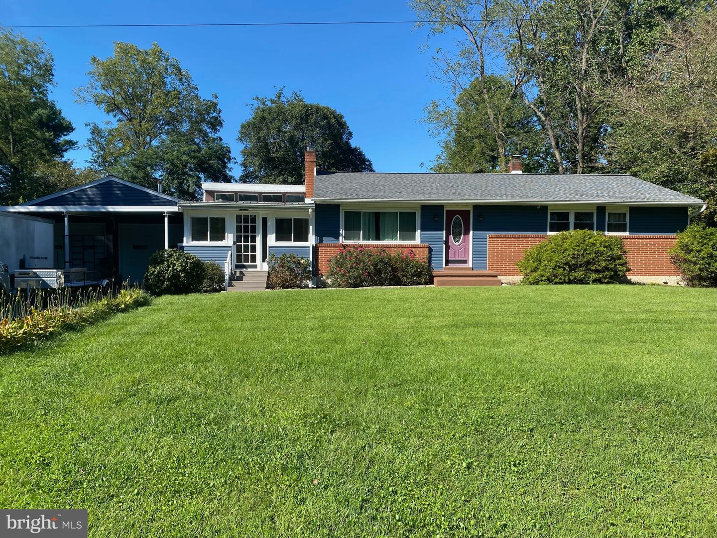 2310 Reckord Rd Property Photo 1