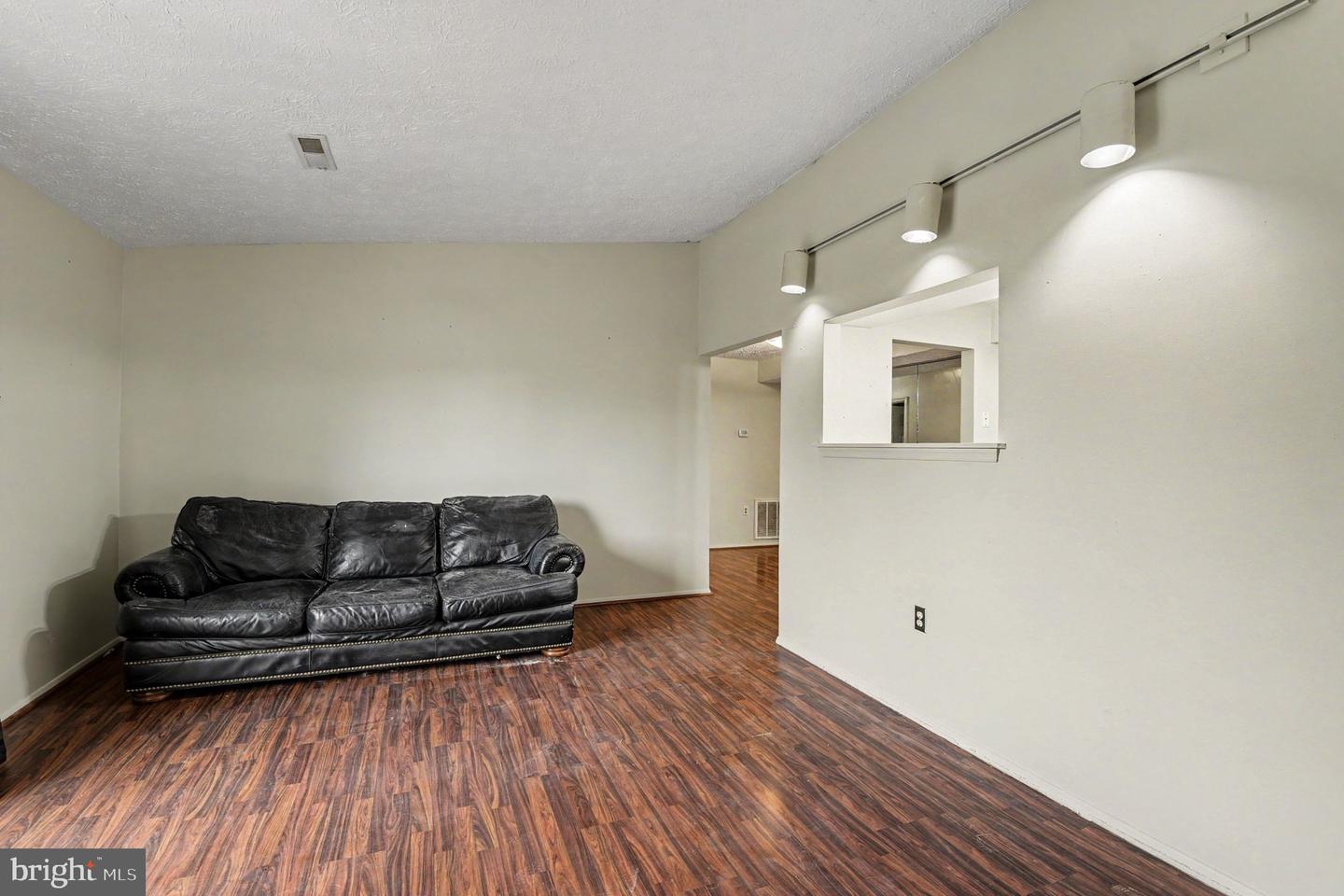 991 Bern Dr #991-3a Property Photo 4