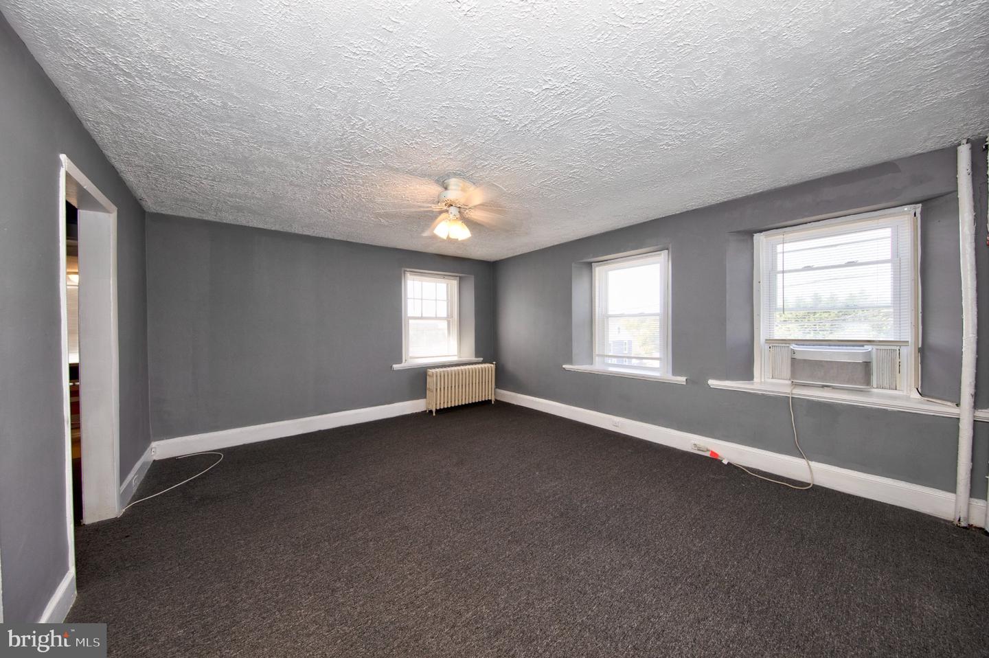 502 South Main Street #2 Property Photo 7