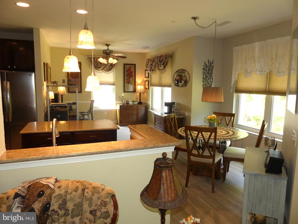 303 Tiree Ct #402 Property Photo 2