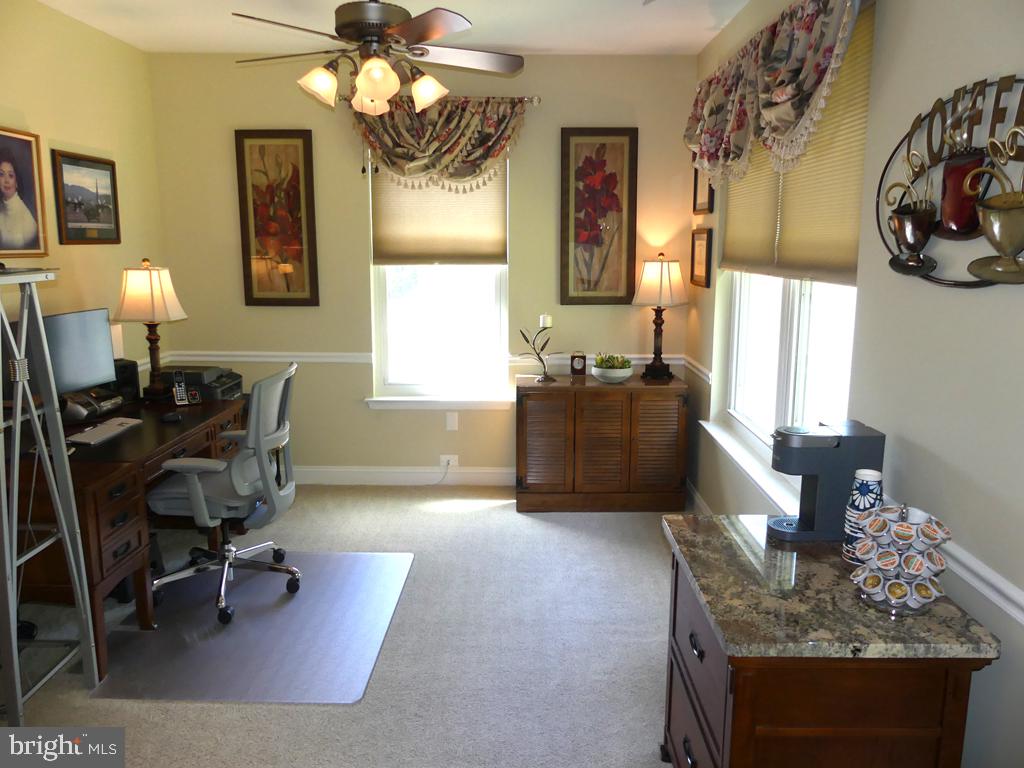 303 Tiree Ct #402 Property Photo 3
