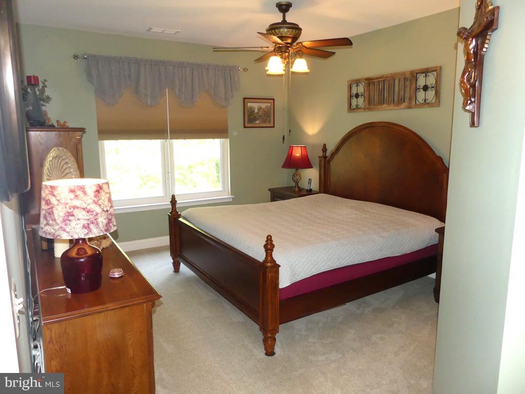 303 Tiree Ct #402 Property Photo 16
