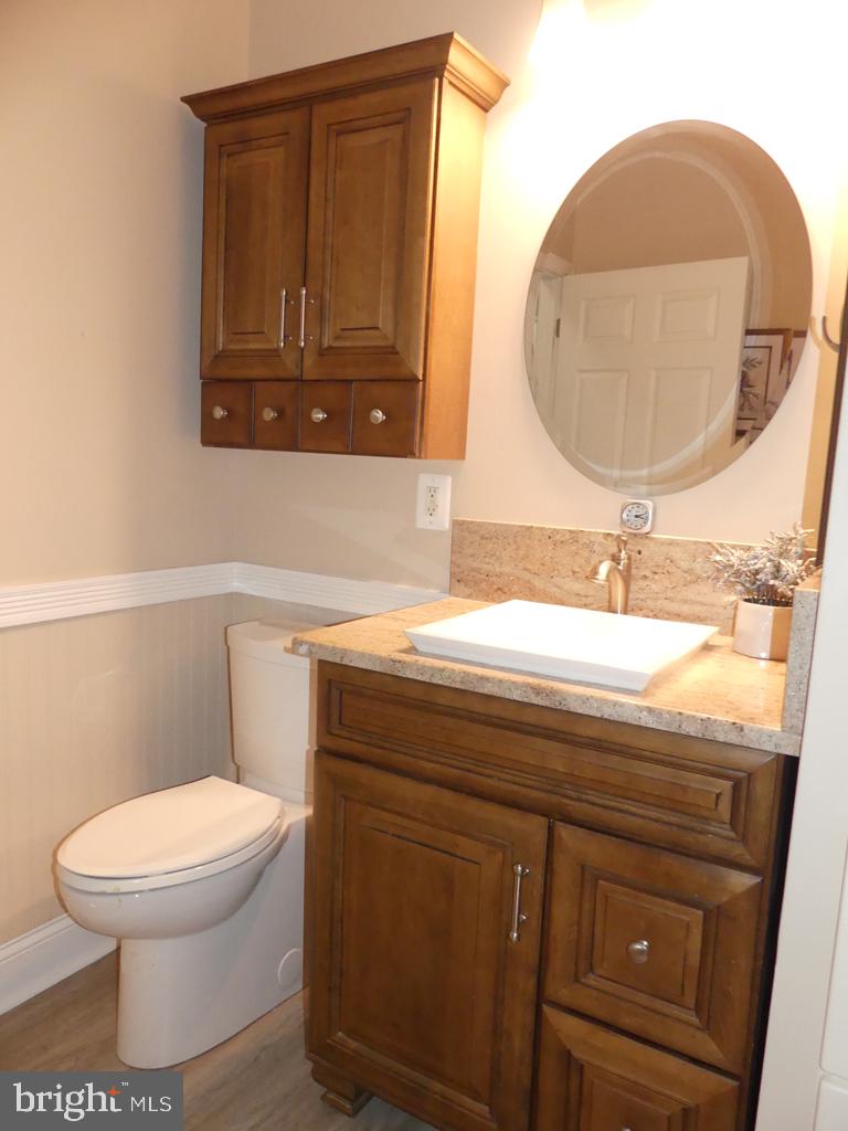 303 Tiree Ct #402 Property Photo 23