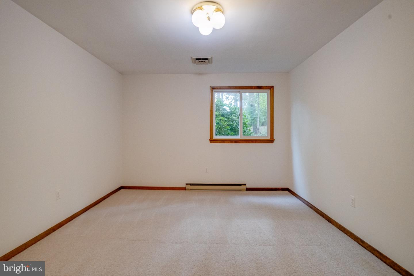 2010 Fallsgrove Way Property Photo 35
