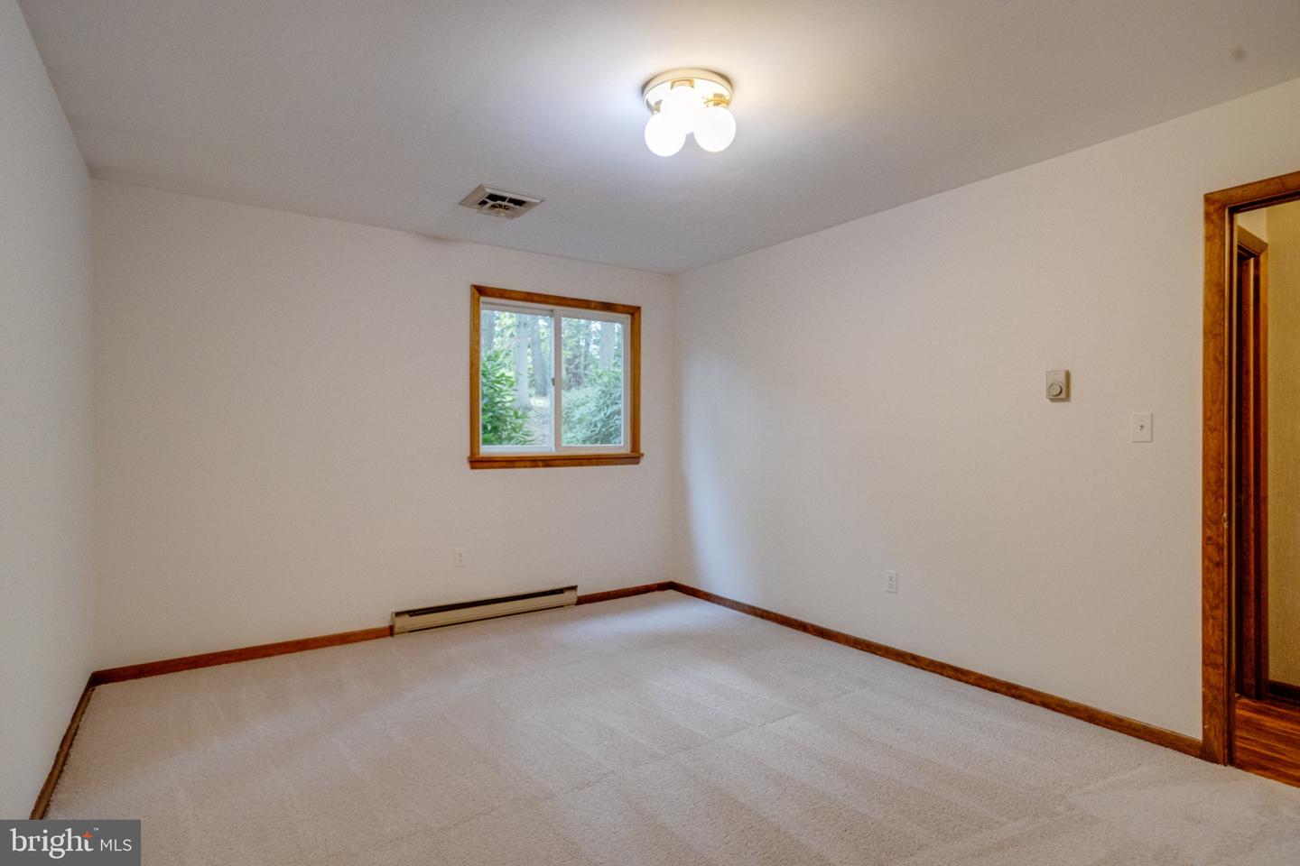 2010 Fallsgrove Way Property Photo 36