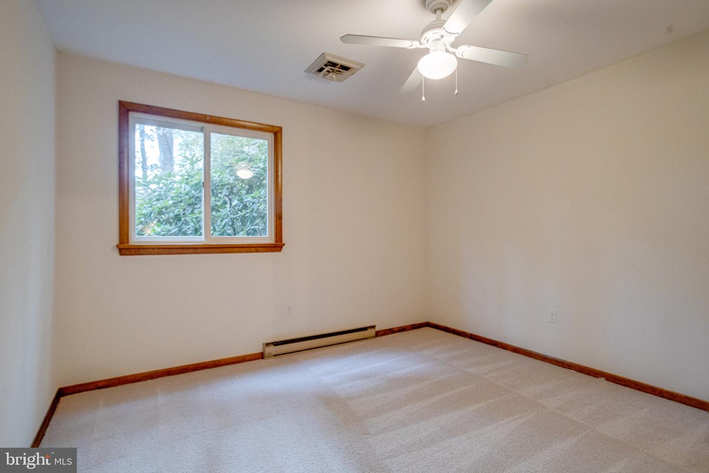 2010 Fallsgrove Way Property Photo 39