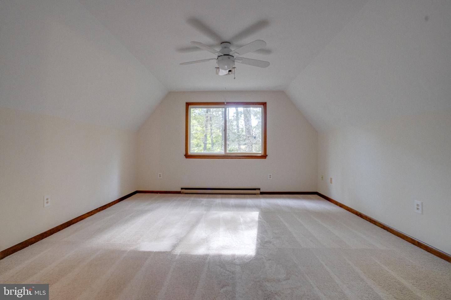2010 Fallsgrove Way Property Photo 60