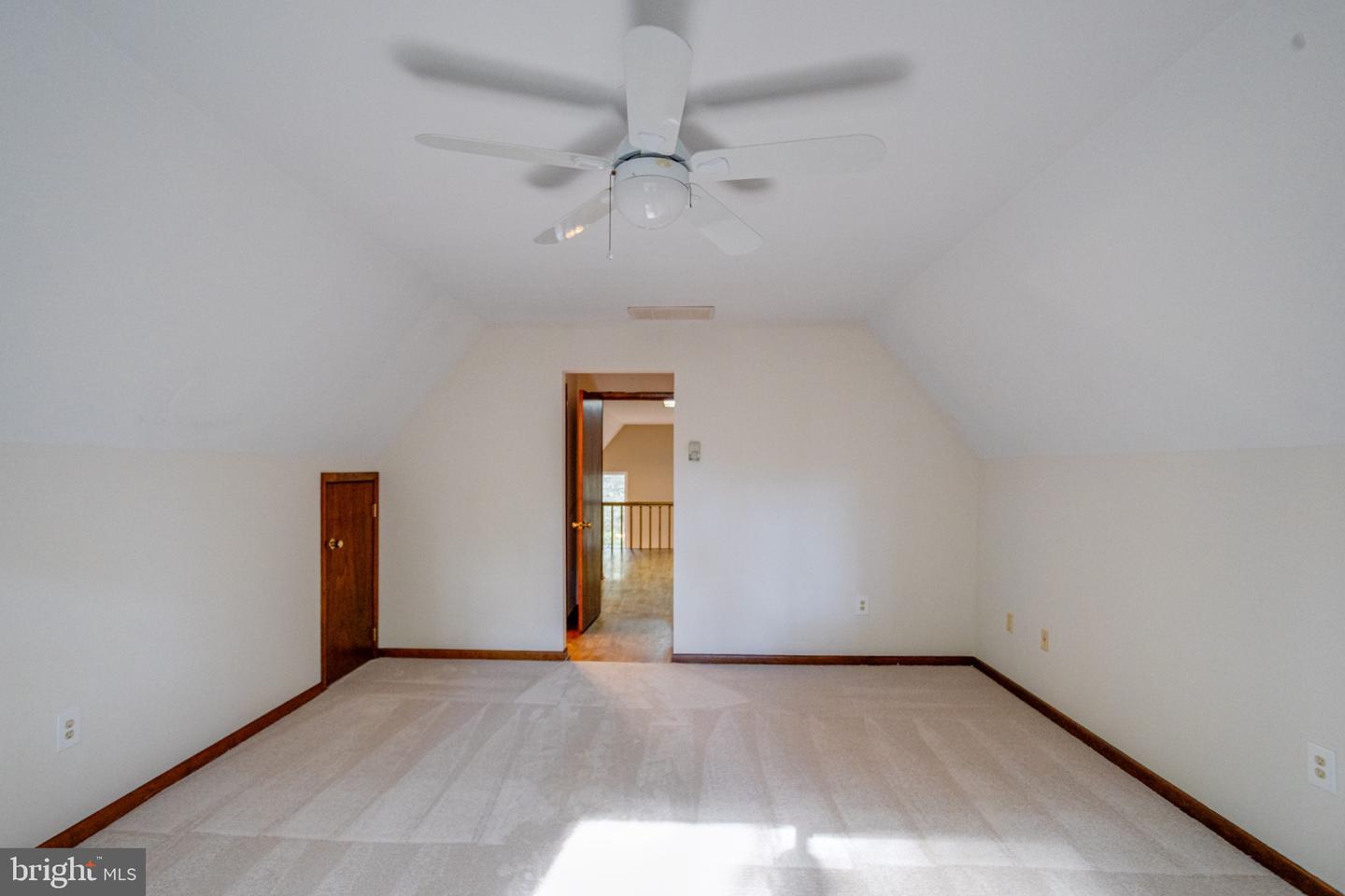 2010 Fallsgrove Way Property Photo 63