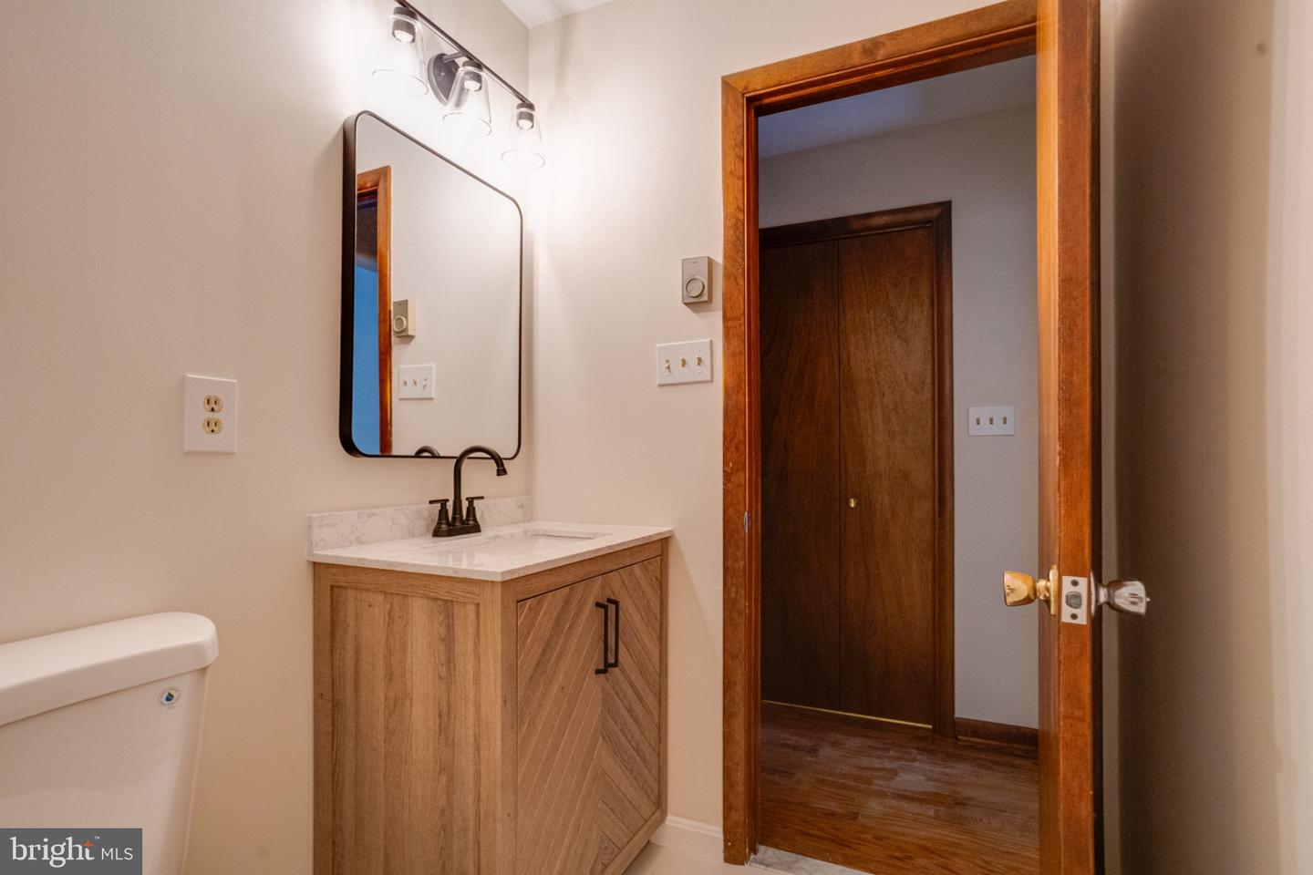 2010 Fallsgrove Way Property Photo 67