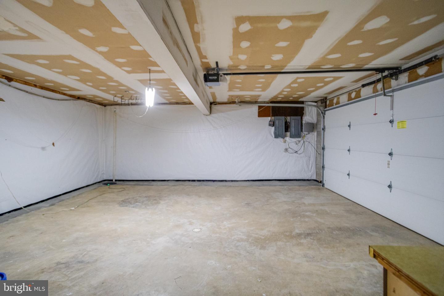 2010 Fallsgrove Way Property Photo 76