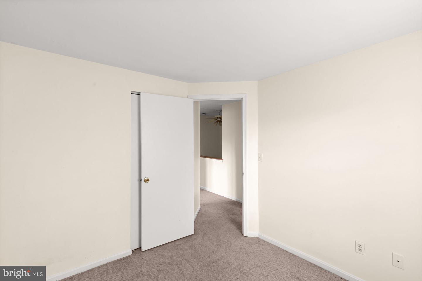 1209 Liberty Sq #11 Property Photo 16